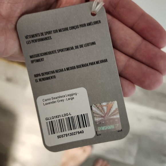 Gymshark purple camo - Picture 3 of 3